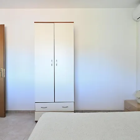 Βίλα Vacanze Is Carcuris
